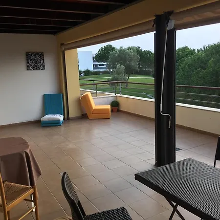 Family 2br 150 M. Lagos
